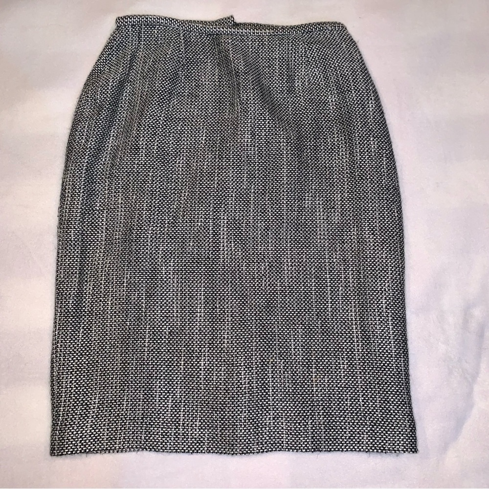 Talbots Textured Tweed Black and White Pencil Skirt size 8